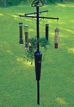 bird feeder bracket