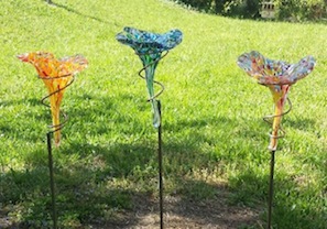 Staked glass butterfly feeders offer great versatility