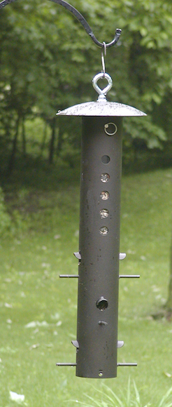 Bear-Proof Steel Tube Bird Feeder